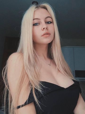 Проститутка Элеонора, 22 года, г. Новолакское